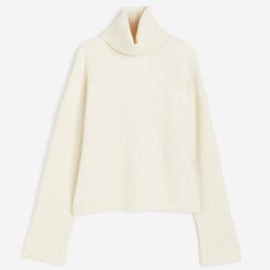 Oversized turtleneck sweater - H&M Brand new, never worn size XL